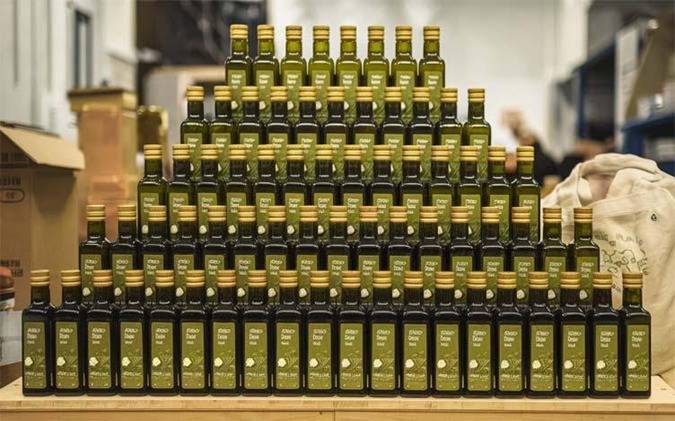 olive-bottles